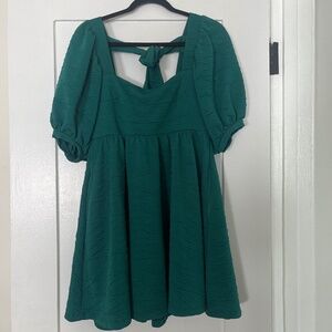 Free People - Size S - fun and flirty emerald green dress